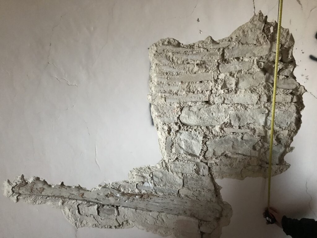 Edificio colpito dal sisma 2016 Cingoli